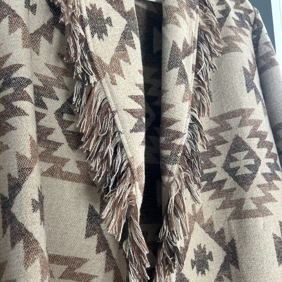 BB Dakota NWT Steve Madden Fringe Western Southwest Fringe Open Front Coat XS - Picture 3 of 4